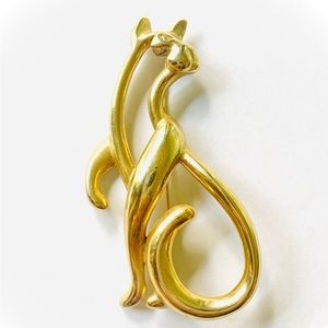 Vintage cat brooch